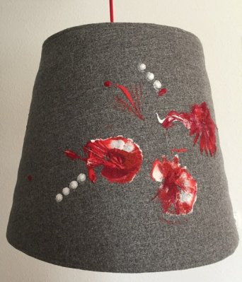 Designer Lampe Bell aus Filz - Hängende  Glocke / Wählen Sie Ihr Farb-und Motivdesign